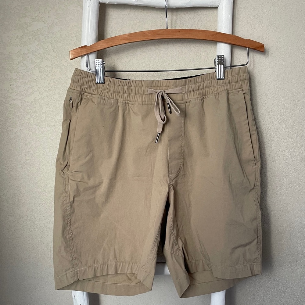 Lululemon mens shorts